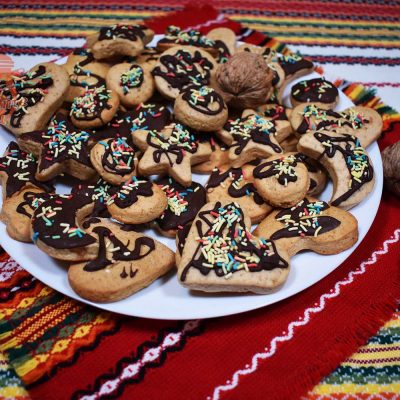 Меденки с аромат на канела