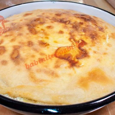 Рецепта за Баница с домашни кори и извара