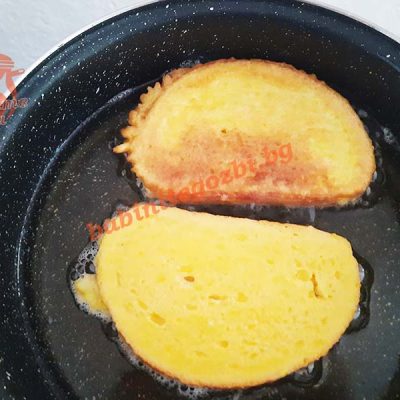 Рецепта за Пържени филийки с яйца по стара рецепта